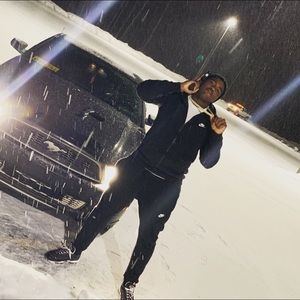 Meet your Posher, Robert